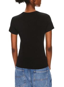 Camisa Tommy Jeans Slim Essential preto mulher.