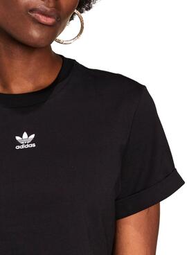 T-Shirt Adidas Essentials Cropped Preto Mulher