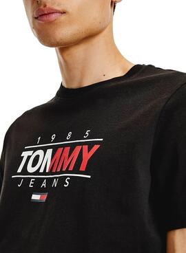 T-Shirt Tommy Jeans Essential Graphic Preto Para Homem