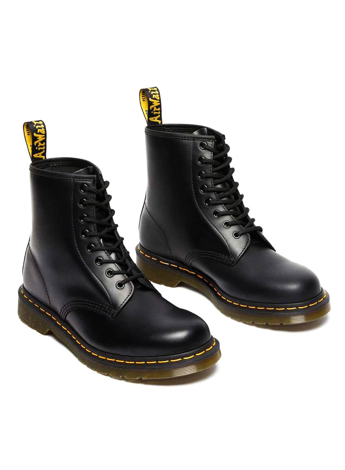 Botas Dr. Martens 1460 Couro Liso Preto