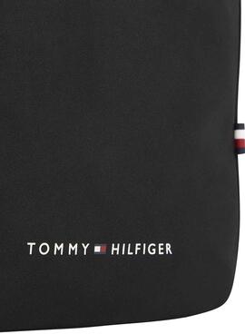 Bolsa Tommy Hilfiger Skyline Mini Crossover Preto.