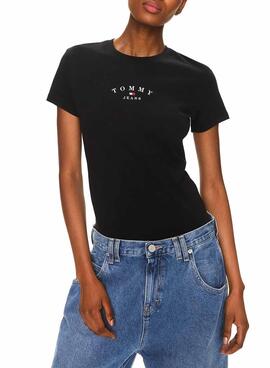 Camisa Tommy Jeans Slim Essential preto mulher.