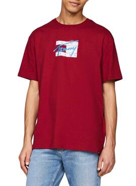 Camiseta Tommy Jeans Logo granate para homem.