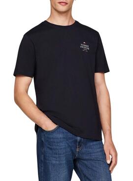 Camiseta Tommy Hilfiger Stack marinho para homem.