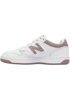 Tênis New Balance 480 branco e rosa para meninas.