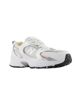 Tênis New Balance 530 Branco e Prateado