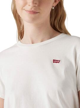 Camiseta Levi's básica branca para mulher.