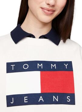 Moletom Tommy Jeans Crew Flag branco para mulher.