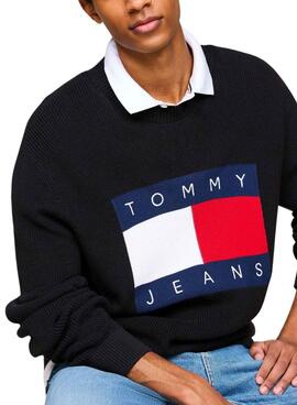 Camisola Tommy Jeans com logotipo preto de intarsia para homem.