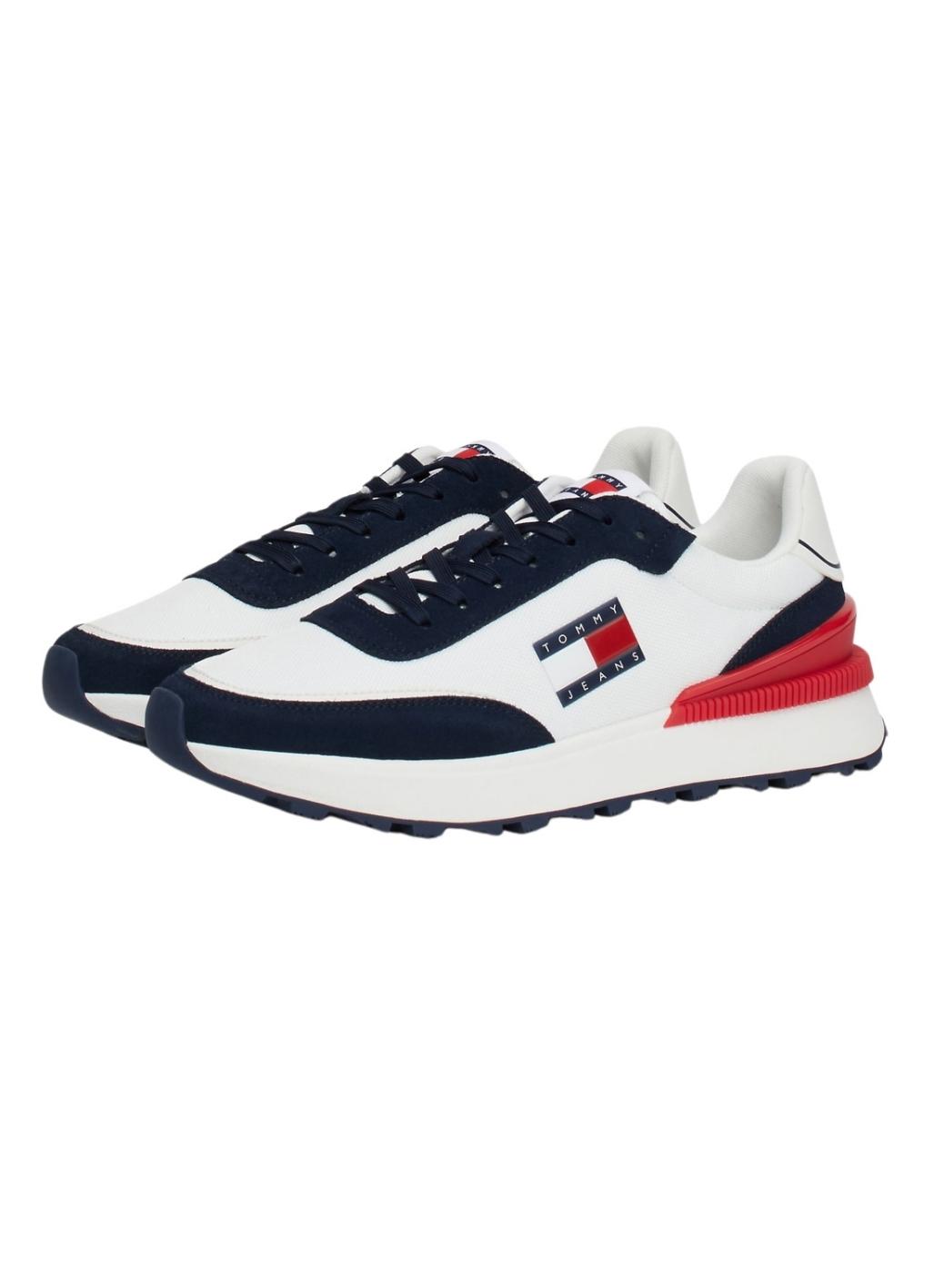 Tênis Tommy Jeans Technical Runner azul e branco para homem.