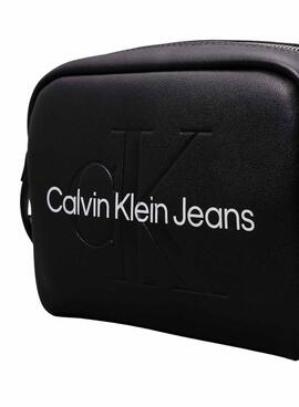 Bolsa Calvin Klein Jeans Sculpted Camera preta para mulher