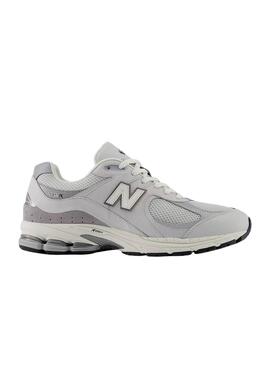 Tênis New Balance 2002 cinza e bege para homem