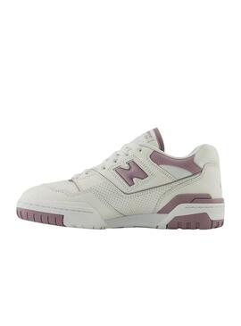 Sapatilhas New Balance branca e rosa 550 para mulher.