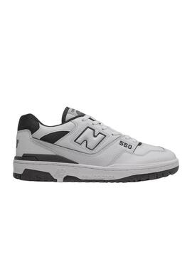 Sapatilhas New Balance 550 brancas e pretas para homem.