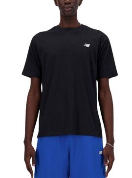 Camiseta New Balance Essentials Preta Para Homem