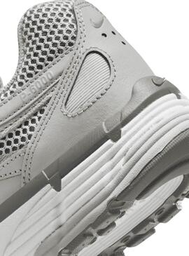 Sapatilhas Nike P-6000 Premium.