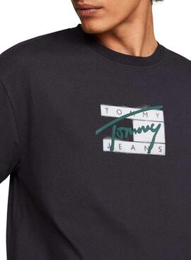 Camiseta Tommy Jeans Street Sig preta para homem.