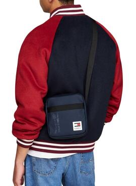 Bolsa Tommy Jeans Essential Crossover Reporter azul marinho para homem