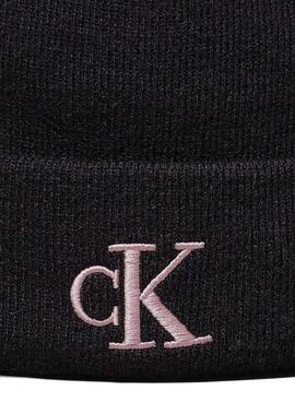 Gorro Calvin Klein Jeans Monogram preto para mulher