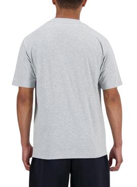 Camiseta New Balance Básica cinza para homem