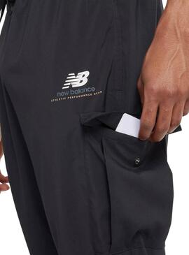 Calça New Balance Athletic Performance preta para homem