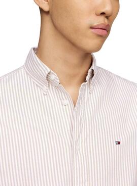 Camisa Tommy Hilfiger Oxford listras bege e branco para homem