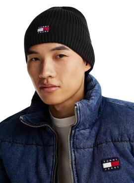 Gorro Tommy Jeans Heritage preto para homem