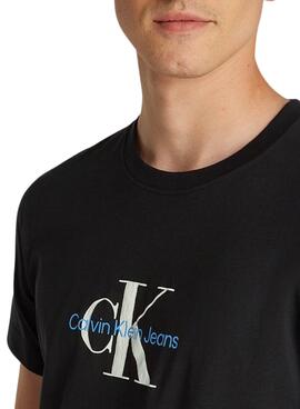 Camiseta Calvin Klein Jeans Distressed preta para homem