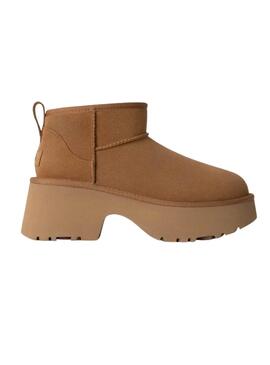 UGG Classic Ultra Mini New Heights camelo para mulher