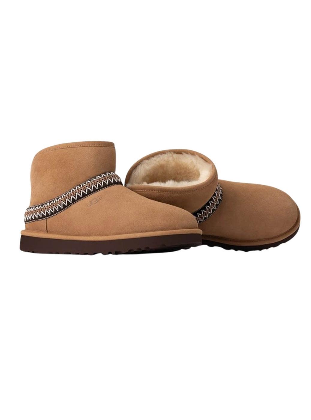 UGG Classic Mini Crescent camelo para mulher