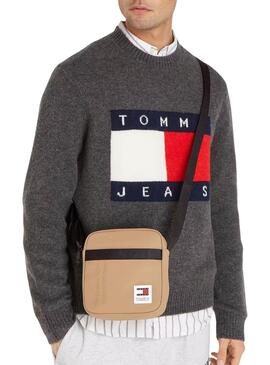 Bolsa Tommy Jeans Daily Reporter de camelo para homem