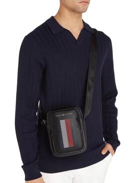 Bolsa Tommy Hilfiger Foundation Reporter preta para homem