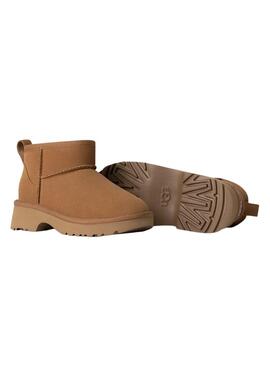 Botas Ugg Classic Ultra Mini New Heights para Crianças