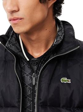 Jaqueta acolchoada Lacoste jacquard monograma preta para homem.