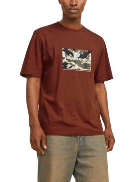 Camiseta Jack and Jones Vesterbro marrom para homem.