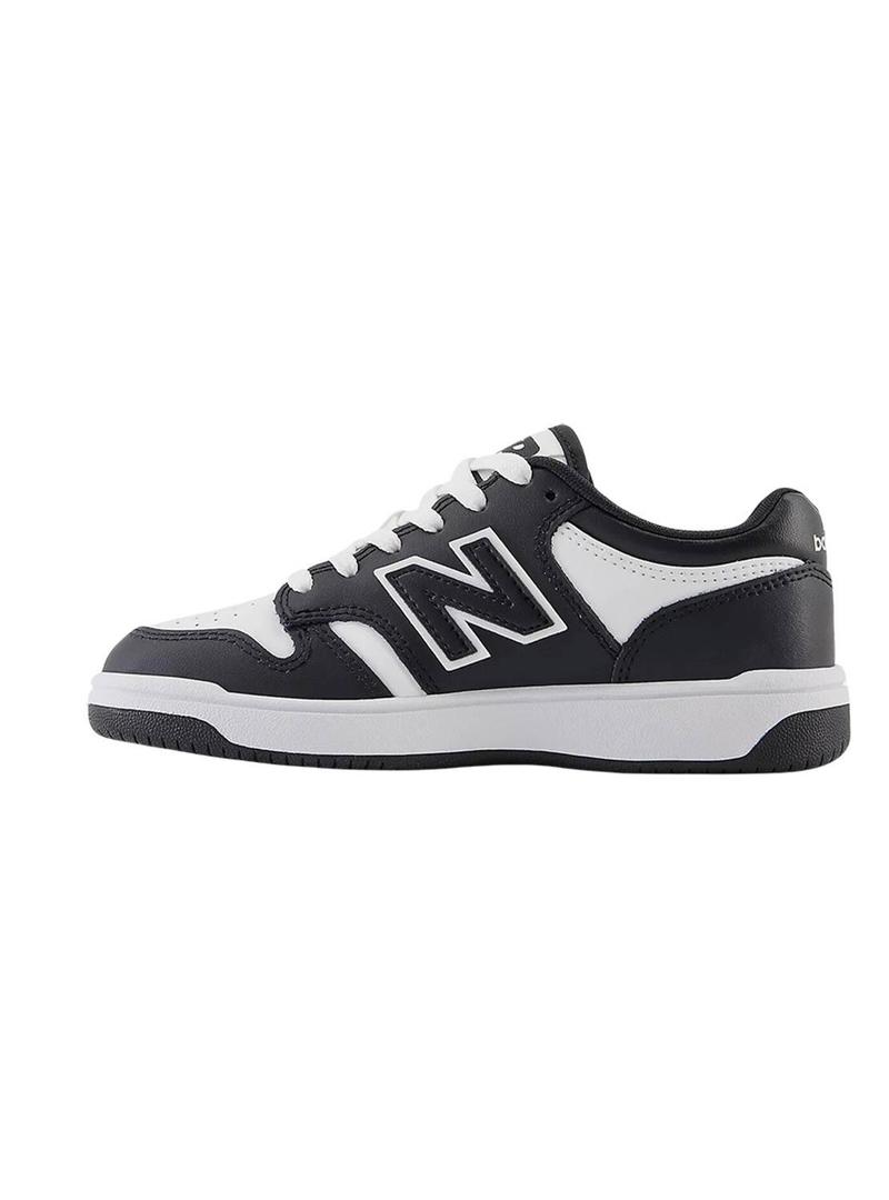 Tênis New Balance B480 branco e preto para crianças.