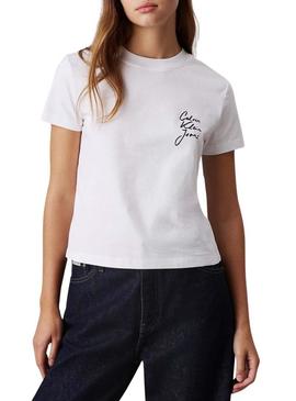 Camiseta Calvin Klein Jeans Script branca para mulher.