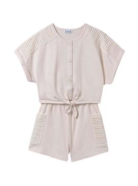 Conjunto Mayoral Shorts bolsos bege para meninas.