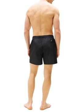 Calção de banho Tommy Hilfiger Medium Drawsting preto para homem.