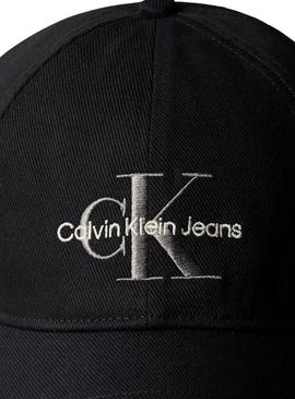 Boné Calvin Klein Jeans Monologo preto para homem.