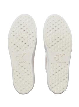 Sneakers  Calvin Klein com plataforma branca para mulher.
