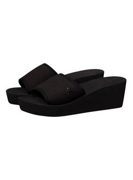 Chinelo plataforma preto Calvin Klein para mulher