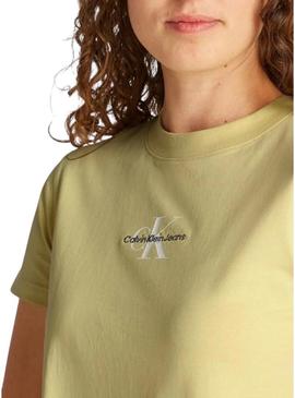 Camiseta Calvin Klein cropped amarela com monograma para mulher.