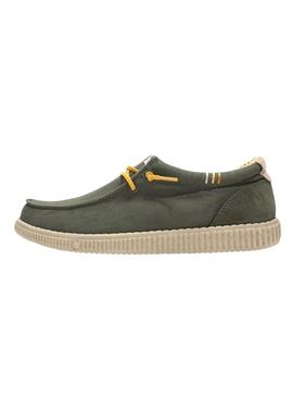 Sapatos Wallabi Walkin Pitas verde para homens.