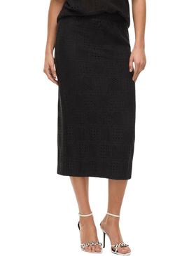 Saia Vila Vinovira midi preta para mulher.