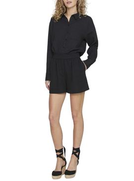 Shorts Vila Vilania preto para mulher.