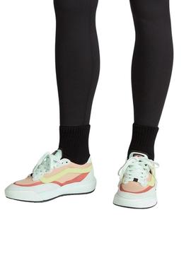 Sapatilhas Vans Ultrarange multicolor para mulher.