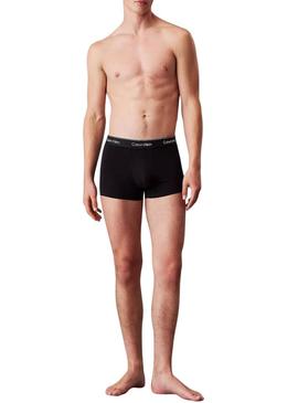 Calcinha Calvin Klein Trunk Boxer preta para homem.