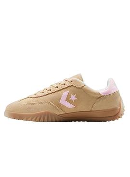 Tênis Converse Run Star Trainer em camurça camel para mulher.
