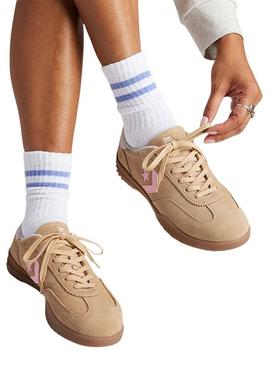 Tênis Converse Run Star Trainer em camurça camel para mulher.